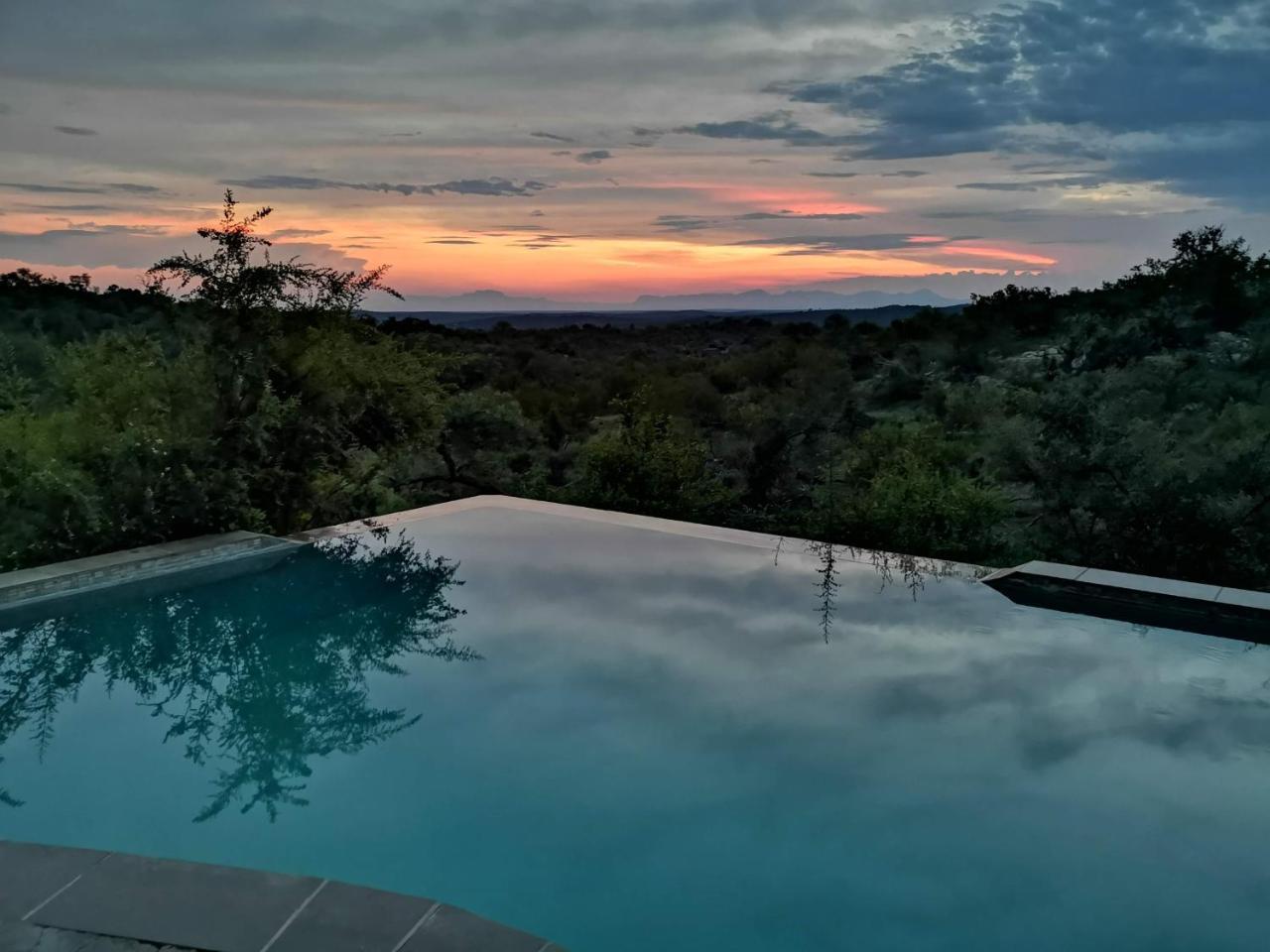 Mbizi Bush Lodge Grietjie Game Reserve Kültér fotó